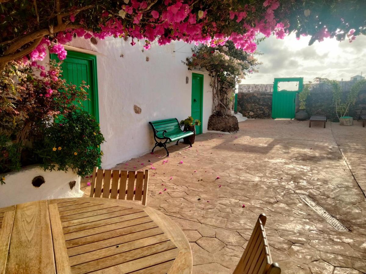 Buganvilla Molino Tinajo Exterior photo