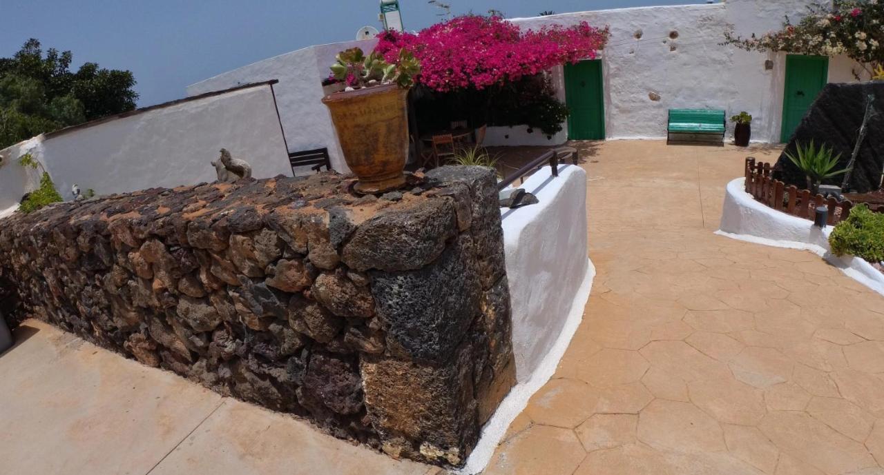 Buganvilla Molino Tinajo Exterior photo